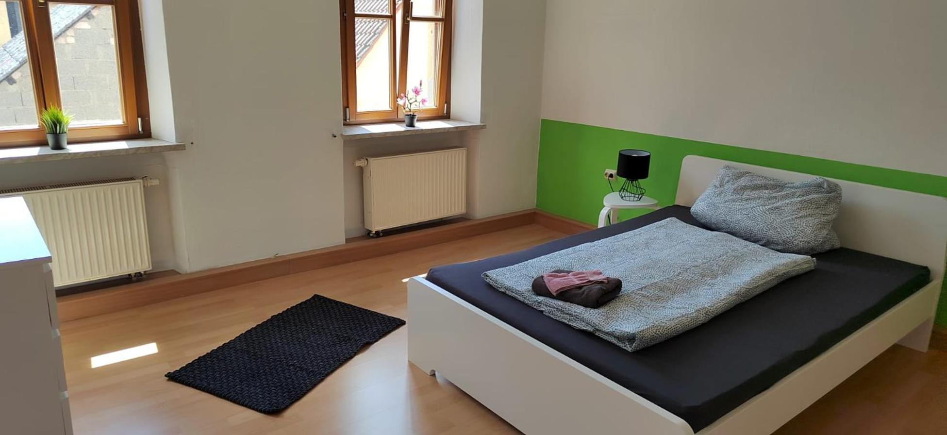Privatzimmer Im Herzen Von อิปโฮเฟิน ภายนอก รูปภาพ
